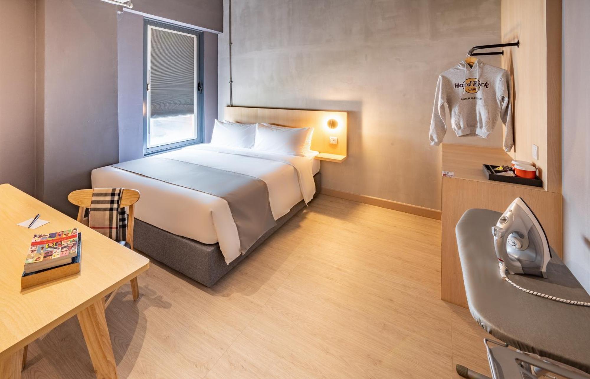 Brix Klia By Pinetree Hotel เซปัง ภายนอก รูปภาพ